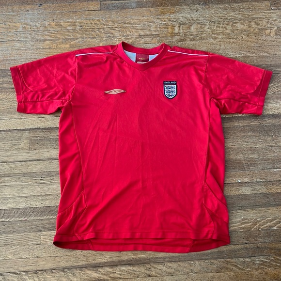 England Authentic Soccer Jersey - Picture 1 of 3